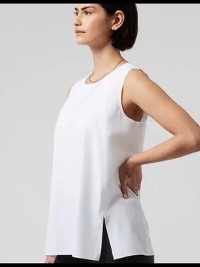 Athleta Zephyr Refined Tank lightweight quick-drying athletic Women L White